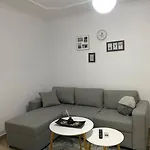 Es Apartment